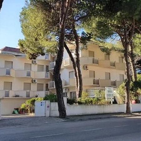 Hotel Enrica Cervia Exterior foto